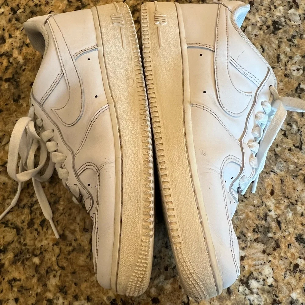 Nike Women’s Air Force 1‎ Sneaker Shoe Low White Size 7.5 DD8959-100